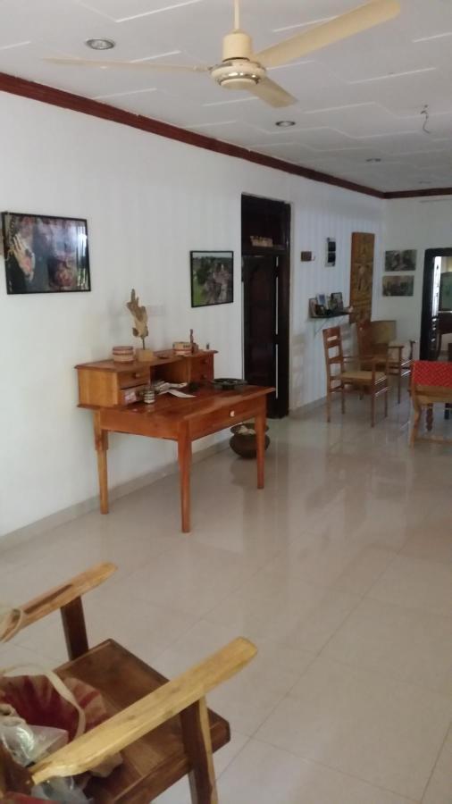 ג'פנה Allens Home Stay מראה חיצוני תמונה